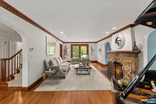127 Westervelt Ave, Tenafly, NJ 07670 - Photo 9