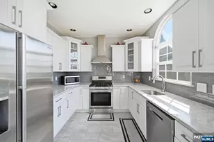 37 Shaffer Rd, Bridgewater, NJ 08807 - Photo 9