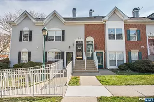 1060 Chedworth Cir, Mahwah, NJ 07430 - Photo 1