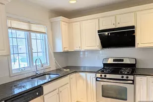 2471 7th St, Fort Lee, NJ 07024 - Photo 7