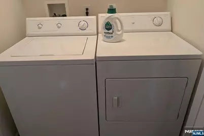 2471 7th Street, Fort Lee, NJ 07024 - Photo 17