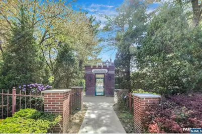 100 E Palisade Avenue A24 #A24, Englewood, NJ 07631 - Photo 19