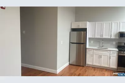 38 Mill Street, Paterson, NJ 07501 - Photo 13