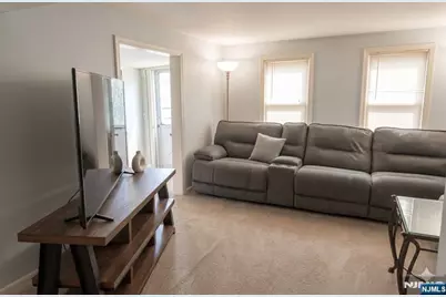 222 Claremont Avenue, Verona, NJ 07044 - Photo 19