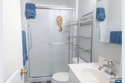 222 Claremont Avenue, Verona, NJ 07044 - Photo 33