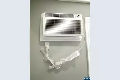 41 W Church Street 11 #11, Bergenfield, NJ 07621 - Photo 17