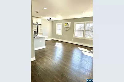 41 W Church Street 11 #11, Bergenfield, NJ 07621 - Photo 11