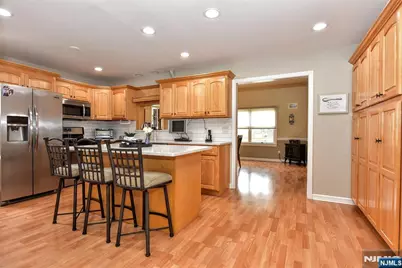 321 John Ochs Drive, Saddle Brook Township, NJ 07663 - Photo 11