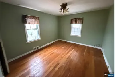 145 Beech Street, Belleville, NJ 07109 - Photo 7