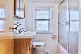 48 Center Ct, Garfield, NJ 07026 - Photo 13