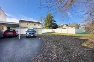 203 Snedeker Pl, Northvale, NJ 07647 - Photo 13