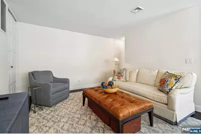 364 Ridgewood Avenue 3 #3, Ridgewood, NJ 07450 - Photo 5