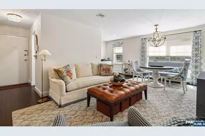 364 Ridgewood Avenue 3 #3, Ridgewood, NJ 07450 - Photo 3