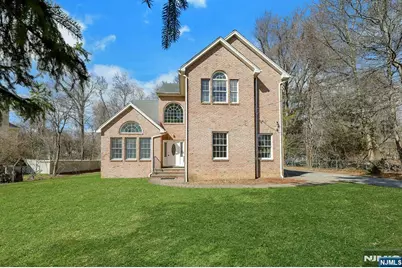 62 E Crescent, Mahwah, NJ 07430 - Photo 1