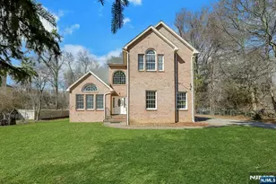 62 E Crescent, Mahwah, NJ 07430 - Photo 1