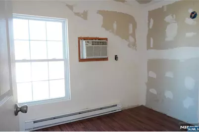 83 Roosevelt Avenue, Butler, NJ 07405 - Photo 31