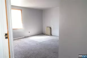 83 Roosevelt Ave, Butler, NJ 07405 - Photo 11