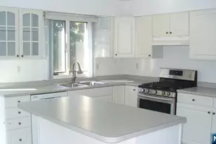 340 E Brinkerhoff Ave A, Palisades Park, NJ 07650 - Photo 13