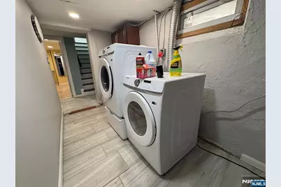 282 Harding Avenue 1st Floor #1st floor, Teaneck Township, NJ 07666 - Photo 21