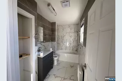 282 Harding Avenue 1st Floor #1st floor, Teaneck Township, NJ 07666 - Photo 15