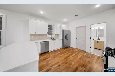319 William Street 1 #1, Harrison, NJ 07029 - Photo 5