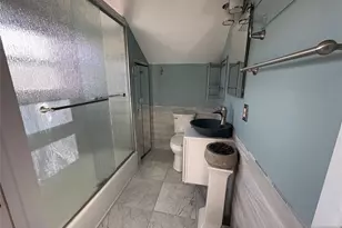 282 Harding Ave 2nd Floor, Teaneck Township, NJ 07666 - Photo 13