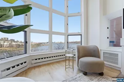 308 Nelson Court, Edgewater, NJ 07020 - Photo 17