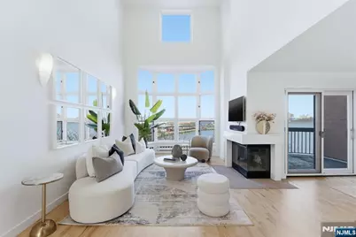 308 Nelson Court, Edgewater, NJ 07020 - Photo 1