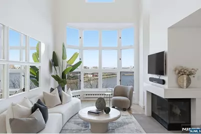 308 Nelson Court, Edgewater, NJ 07020 - Photo 7