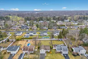 327 Webster Dr, New Milford, NJ 07646 - Photo 33