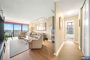 277 Prospect Ave 14B, Hackensack, NJ 07601 - Photo 11