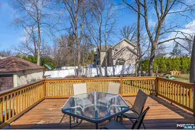 301 Henley Avenue, New Milford, NJ 07646 - Photo 39