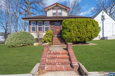 301 Henley Avenue, New Milford, NJ 07646 - Photo 3