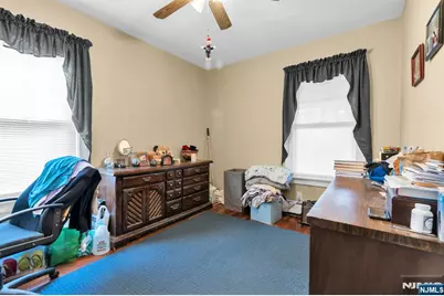 301 Henley Avenue, New Milford, NJ 07646 - Photo 23