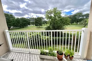 3111 Windsor Park Ct 3111, Englewood, NJ 07631 - Photo 3