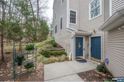 1 Ashley Court 701 #701, Hawthorne, NJ 07506 - Photo 25