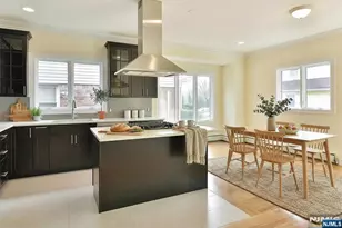 242 E Central Blvd B, Palisades Park, NJ 07650 - Photo 3