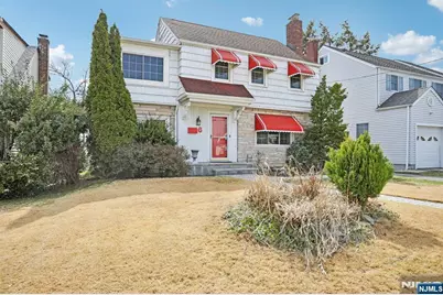 6 S Garden Court, Garfield, NJ 07026 - Photo 3