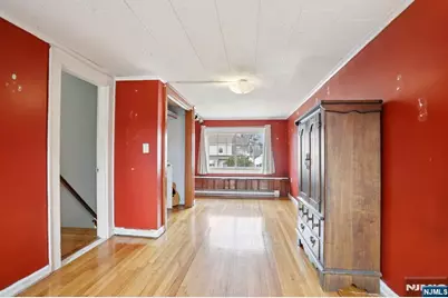 6 S Garden Court, Garfield, NJ 07026 - Photo 25