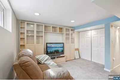 6 S Garden Court, Garfield, NJ 07026 - Photo 29