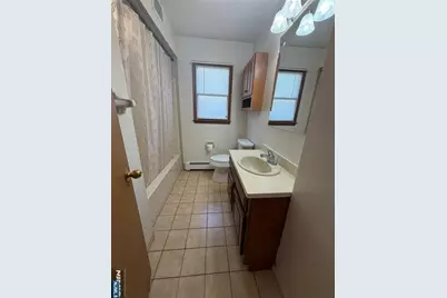 37 Farnham Avenue 1 #1, Garfield, NJ 07026 - Photo 5