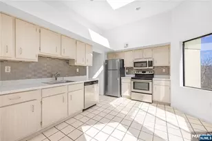 850 Main Street 303, Hackensack, NJ 07601 - Photo 3