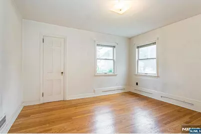 0-19 E Amsterdam Avenue, Fair Lawn, NJ 07410 - Photo 15