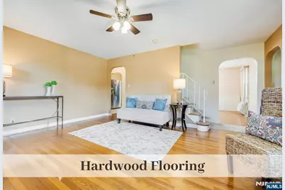 816 Summit Avenue, Hackensack, NJ 07601 - Photo 5