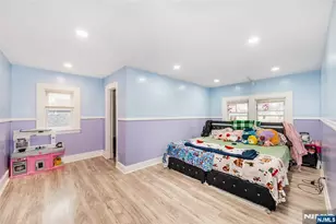 63 Mission St, Montclair, NJ 07042 - Photo 17