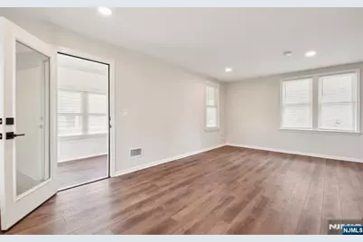 567 S Broad Street, Glen Rock, NJ 07452 - Photo 9