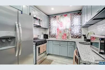 18 McKay Avenue, East Orange, NJ 07018 - Photo 15