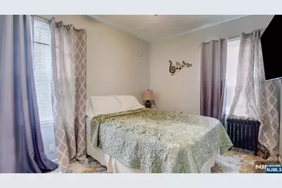 18 McKay Avenue, East Orange, NJ 07018 - Photo 11