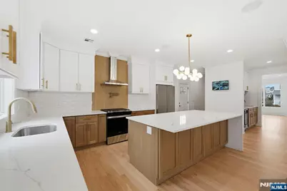 110 Platt Avenue, Saddle Brook Township, NJ 07663 - Photo 13