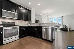 1 Kennedy Ln, Wood Ridge, NJ 07075 - Photo 9